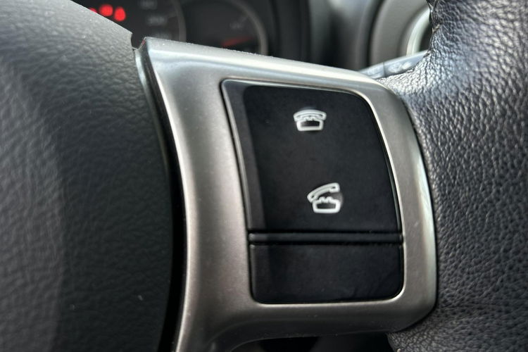 Toyota Yaris 1.33 VVTi 99KM PREMIUM VISION, salon Polska zdjęcie 21