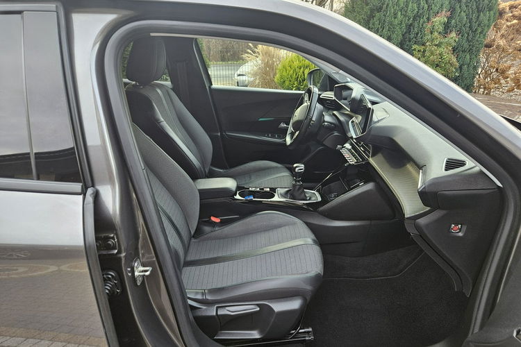 Peugeot 2008 1.2 PureTech Allure 130KM / Bezwypadkowy / Pierwszy właściciel zdjęcie 15