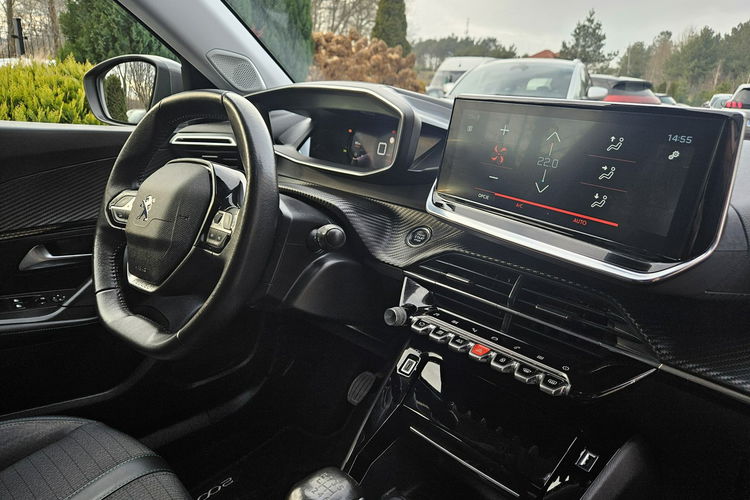 Peugeot 2008 1.2 PureTech Allure 130KM / Bezwypadkowy / Pierwszy właściciel zdjęcie 17