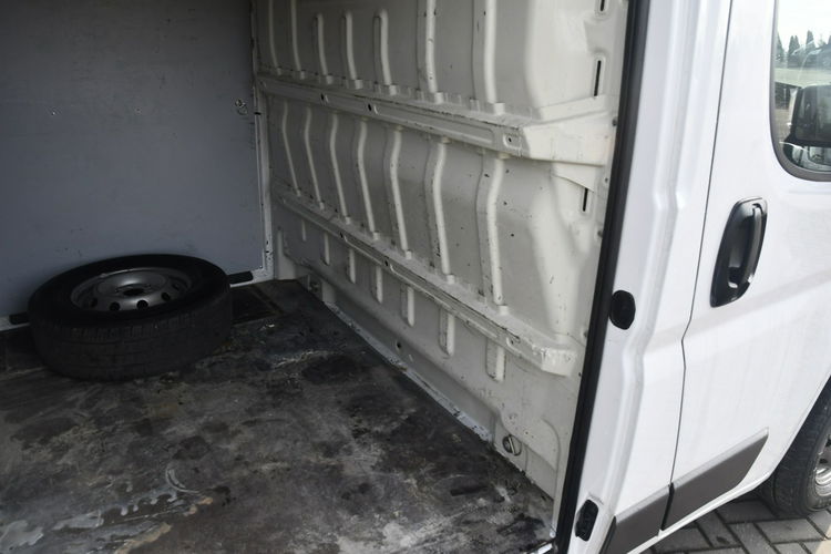Fiat Ducato 2.0Multijet 3 Osoby, Klimatyzacja, Parktronic.Hak.Serwis.. zdjęcie 18