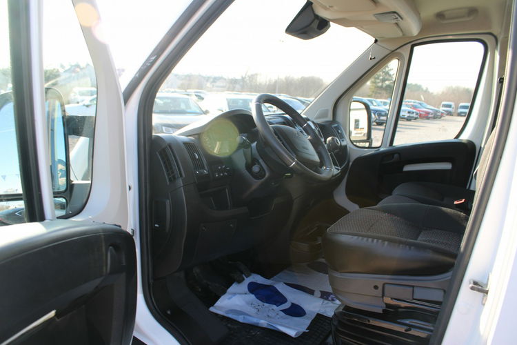 Peugeot Boxer pełna oferta Eurosamochody.pl zdjęcie 13