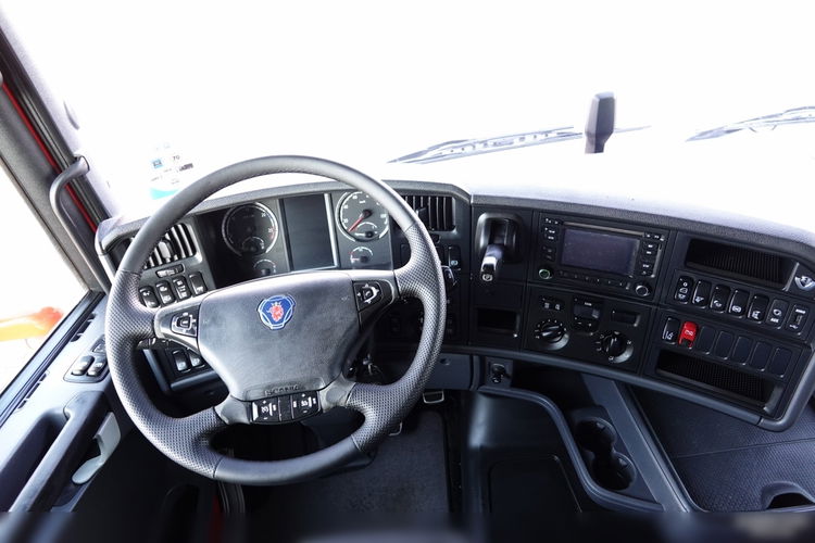 Scania R 580 / V8 / 6x2 / PUSHER / OŚ PODNOSZONA / OŚ SKRĘTNA / RETARDER / KLIMA POSTOJOWA / DMC: 70.000 KG / EURO 6 / PO KONTRAKCIE SERWISOWYM zdjęcie 34