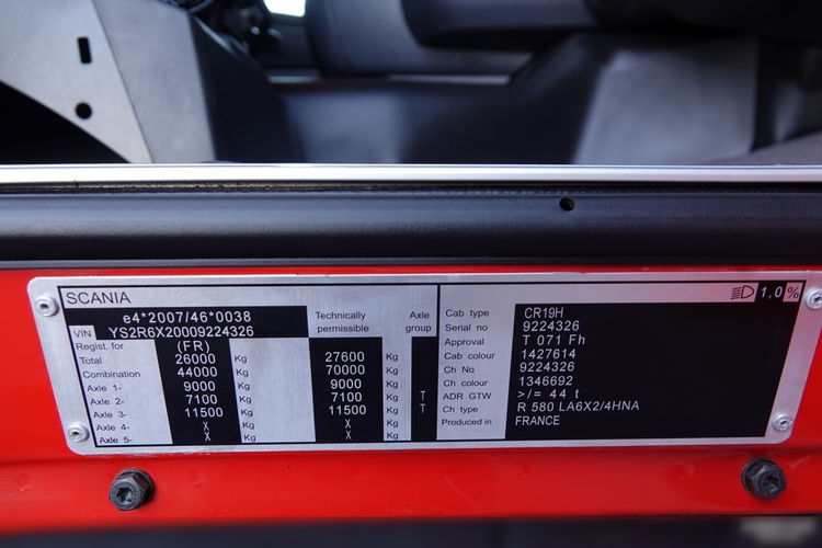 Scania R 580 / V8 / 6x2 / PUSHER / OŚ PODNOSZONA / OŚ SKRĘTNA / RETARDER / KLIMA POSTOJOWA / DMC: 70.000 KG / EURO 6 / PO KONTRAKCIE SERWISOWYM zdjęcie 43