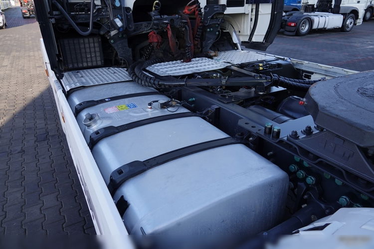 Scania R 500 / RETARDER / KLIMA POSTOJOWA / CAŁA NA PODUSZKACH / HYDRAULIKA / OPTICRUISE + SPRZĘGŁO / SPROWADZONA / PO KONTRAKCIE SERWISOWYM zdjęcie 12