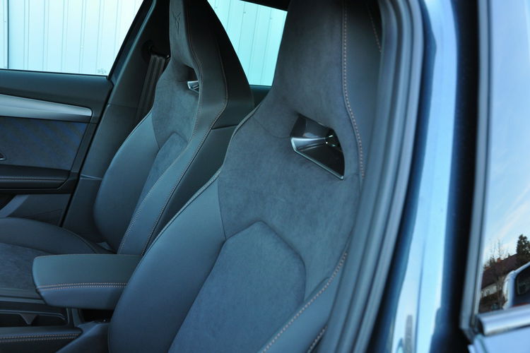 Cupra Formentor 2.0TSI 333KM VZ 4Drive El.Klapa Kamera El.Fotel Matrix Nowy Gwar. Deal zdjęcie 16