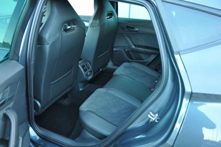 Cupra Formentor 2.0TSI 333KM VZ 4Drive El.Klapa Kamera El.Fotel Matrix Nowy Gwar. Deal zdjęcie 39