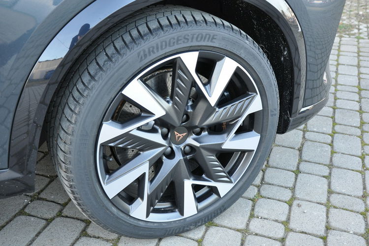 Cupra Formentor 2.0TSI 333KM VZ 4Drive El.Klapa Kamera El.Fotel Matrix Nowy Gwar. Deal zdjęcie 7