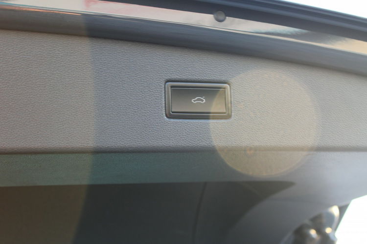 Volkswagen Tiguan Comfortline F-Vat Salon Polska Gwarancja Navi Kamera zdjęcie 15