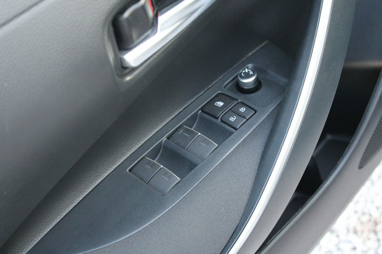 Toyota Corolla Comfort Kamera F-VAT SalonPL Gwarancja zdjęcie 12