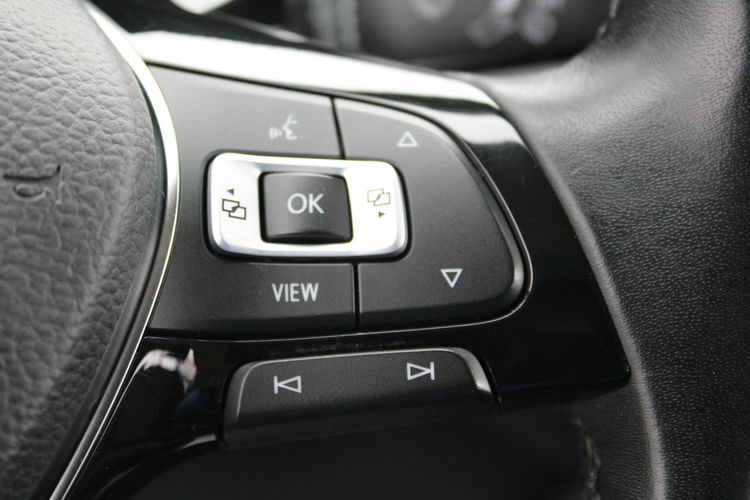 Volkswagen Touran Comfortline F-VAT Salon Polska zdjęcie 21