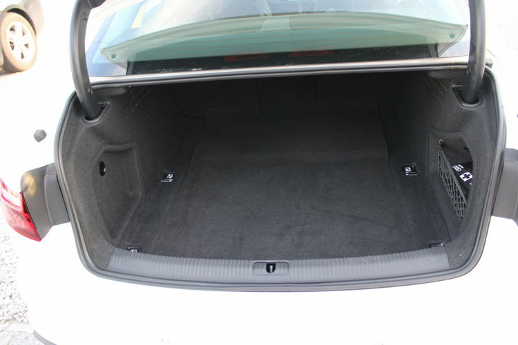 Audi A4 F-VAT Gwarancja G.Fotele Automat Kamera Navi zdjęcie 11