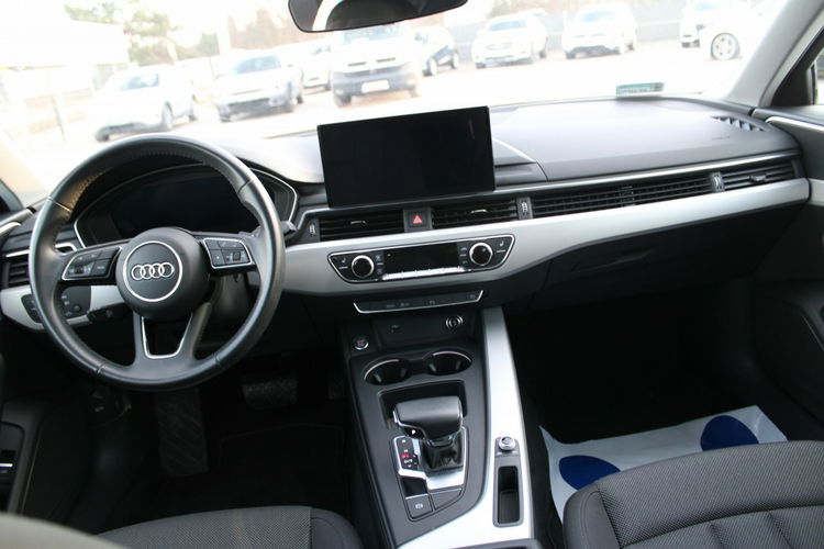 Audi A4 F-VAT Gwarancja G.Fotele Automat Kamera Navi zdjęcie 18