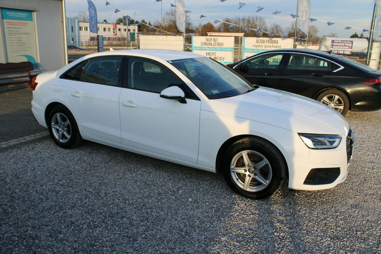 Audi A4 F-VAT Gwarancja G.Fotele Automat Kamera Navi zdjęcie 4