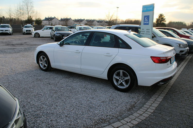 Audi A4 F-VAT Gwarancja G.Fotele Automat Kamera Navi zdjęcie 8