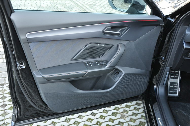 Cupra Formentor 2.0TSI 333KM VZ 4Drive Panorama El.Klapa Kamera Matrix Nowy Gwar. Deal zdjęcie 9