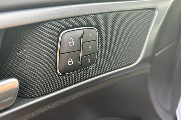 Ford Mondeo Hybryda, Gwarancja, Automat, Bogate wyposażenie zdjęcie 11