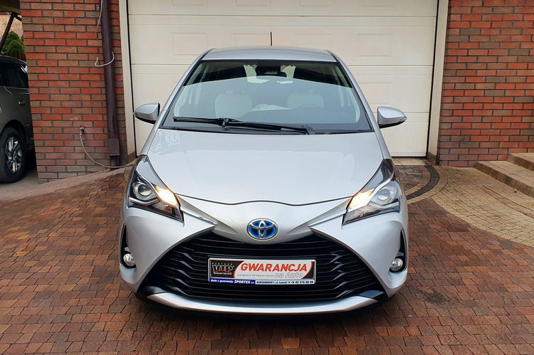 Toyota Yaris Hybrid 100 Premium 2020 REJ , Kamera, Salon PL, I WŁ, Serwis ASO, F.vat23% zdjęcie 2