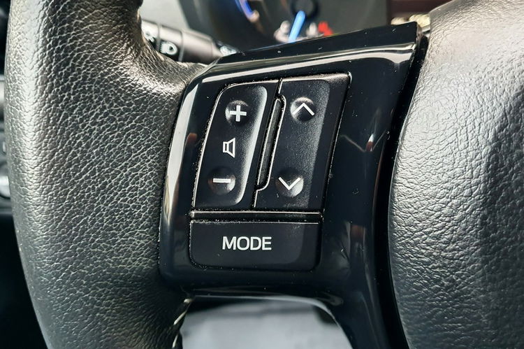 Toyota Yaris Hybrid 100 Premium 2020 REJ , Kamera, Salon PL, I WŁ, Serwis ASO, F.vat23% zdjęcie 29