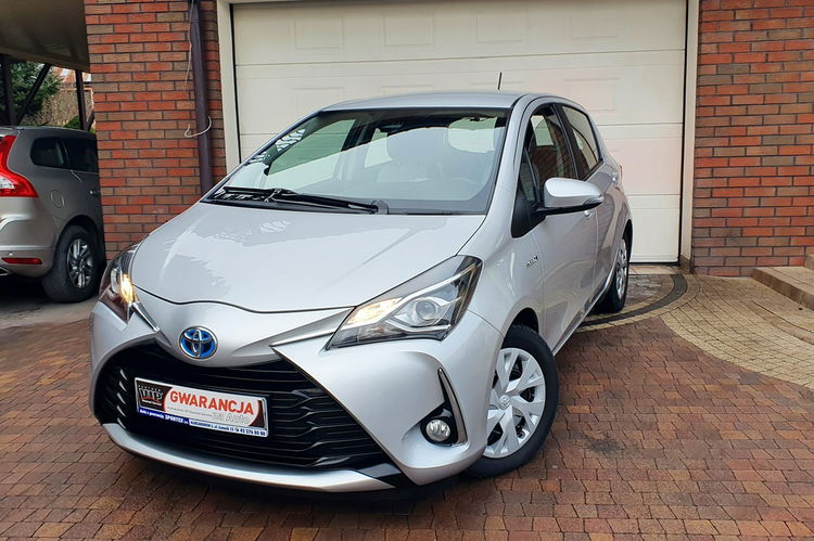 Toyota Yaris Hybrid 100 Premium 2020 REJ , Kamera, Salon PL, I WŁ, Serwis ASO, F.vat23% zdjęcie 39