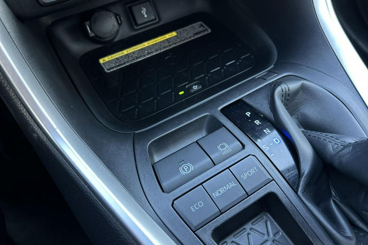 Toyota RAV-4 2.5 HSD 218KM EXECUTIVE SKYVIEW, salon Polska, gwarancja, FV23% 4x2 zdjęcie 27