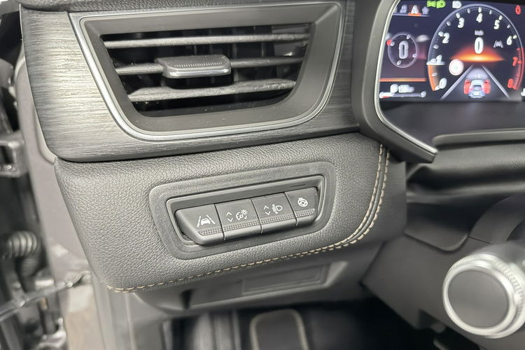 Renault Captur 1.3 TCe 155KM INITIALE PARIS Navi LedVision Automat BOSE HandsFree zdjęcie 39