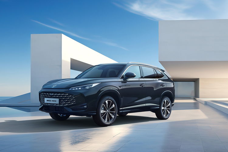 MG HS 1.5T PHEV Exclusive aut zdjęcie 1