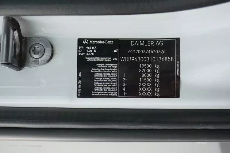 Mercedes / ANTOS / 1830 / E 6 / CHŁODNIA + WINDA / 18 PALET zdjęcie 10