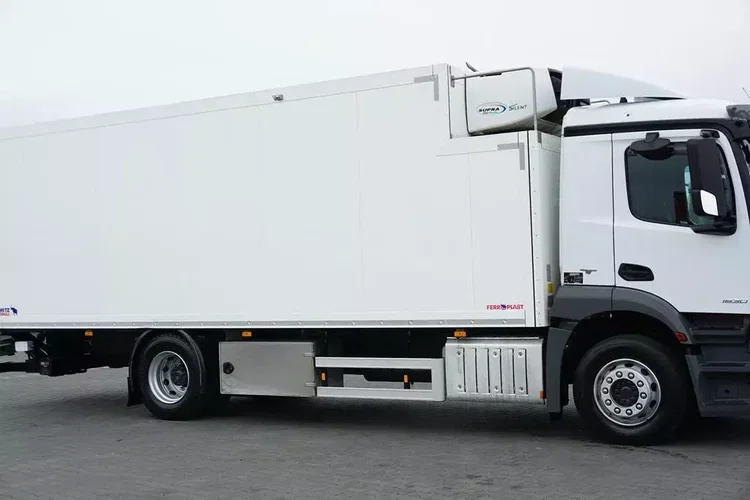 Mercedes / ANTOS / 1830 / E 6 / CHŁODNIA + WINDA / 18 PALET zdjęcie 15