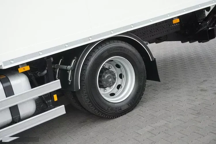 Mercedes / ANTOS / 1830 / E 6 / CHŁODNIA + WINDA / 18 PALET zdjęcie 18