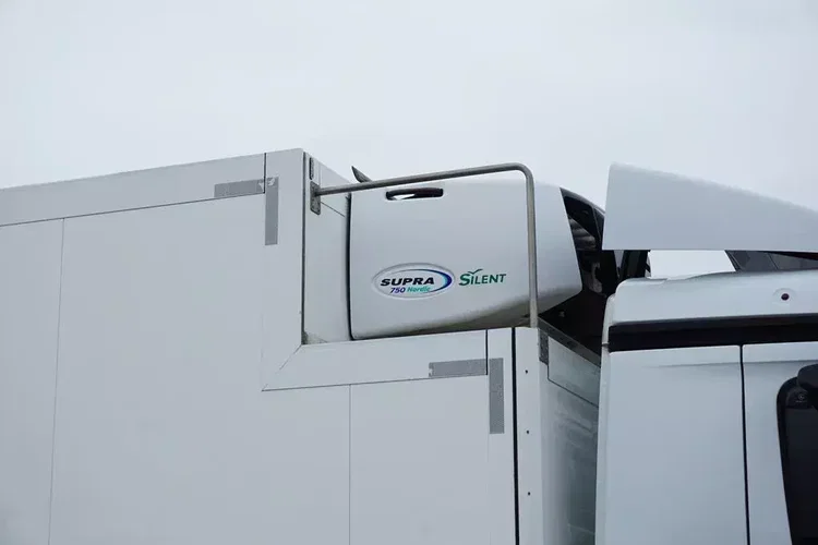 Mercedes / ANTOS / 1830 / E 6 / CHŁODNIA + WINDA / 18 PALET zdjęcie 32