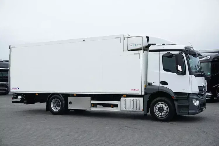 Mercedes / ANTOS / 1830 / E 6 / CHŁODNIA + WINDA / 18 PALET zdjęcie 4