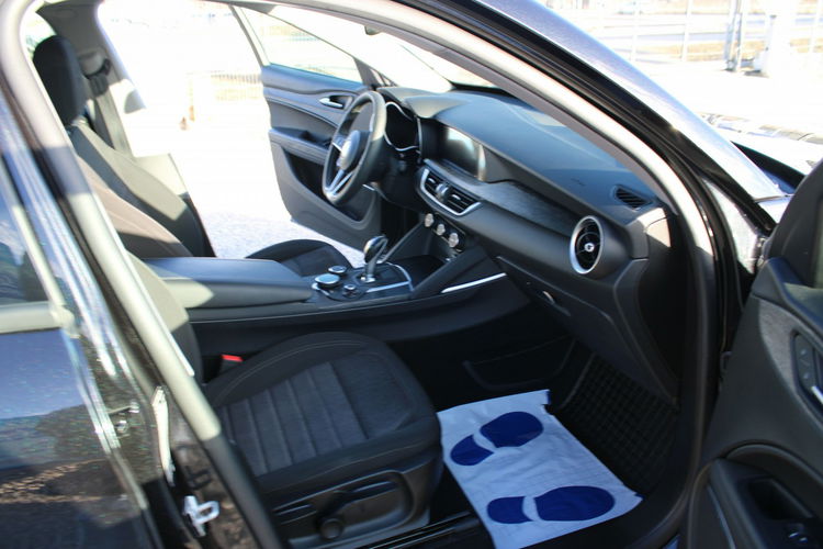Alfa Romeo Stelvio F-VAT Q4 Kamera Gwarancja Salon Polska zdjęcie 27