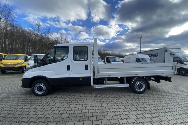 IVECO Daily 35S16H3.0 D zdjęcie 10