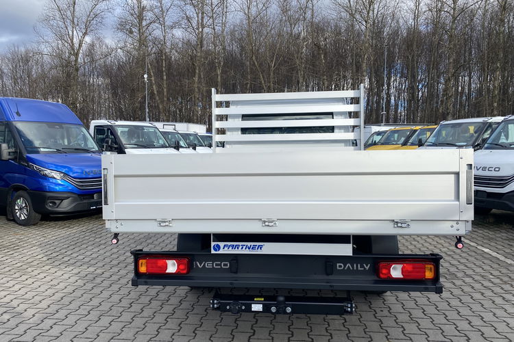 IVECO Daily 35S16H3.0 D zdjęcie 12