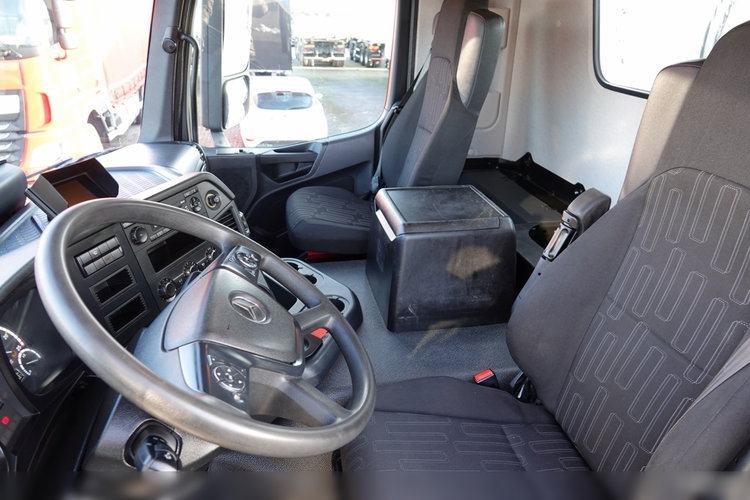 Mercedes AROCS 3240 / 8x4 / GRUSZKA 9m3 / BETONOMIESZARKA / EURO 6 /   2021 ROK zdjęcie 26