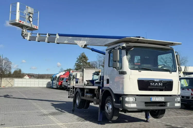 MAN TGL 8.150 Zwyżka MULTITEL 220 ALU Podnośnik Koszowy zdjęcie 3