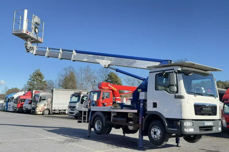 MAN TGL 8.150 Zwyżka MULTITEL 220 ALU Podnośnik Koszowy zdjęcie 7