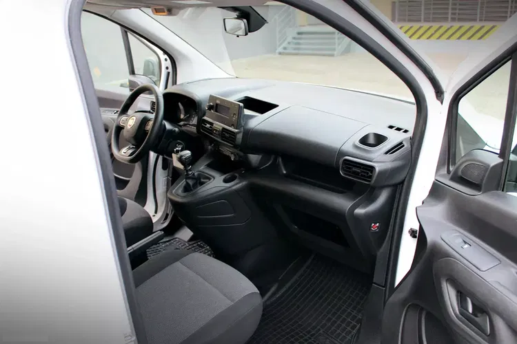 Fiat Doblo L2 Long 5 - osobowy zdjęcie 20