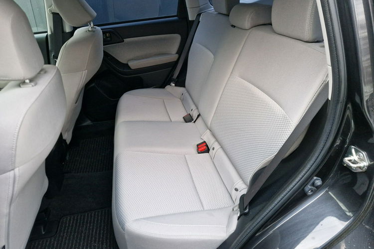 Subaru Forester 4x4. Instalacja Gazowa. Kamera cofania. zdjęcie 13