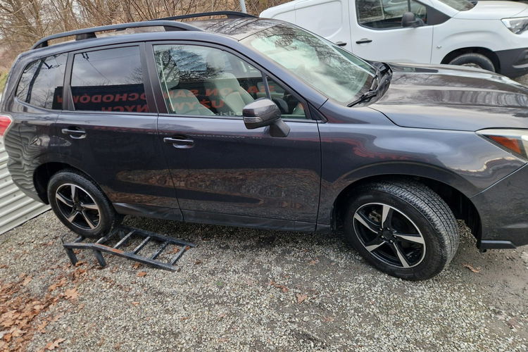 Subaru Forester 4x4. Instalacja Gazowa. Kamera cofania. zdjęcie 5