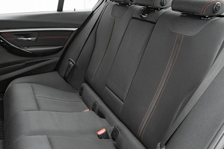 BMW 318 WU0409H#318d Sport Line Podgrz.f LED Cz.cof Salon PL VAT23% zdjęcie 27