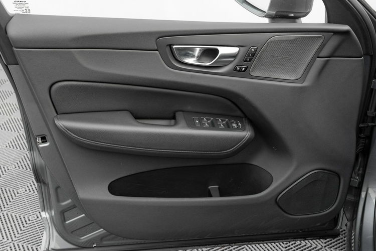 Volvo XC 60 EL9W822#B5 AWD Inscription Podgrz.f I szyba K.cofania Salon PL VAT 23 zdjęcie 12