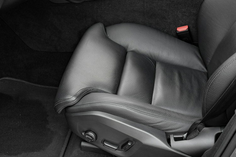 Volvo XC 60 EL9W822#B5 AWD Inscription Podgrz.f I szyba K.cofania Salon PL VAT 23 zdjęcie 13