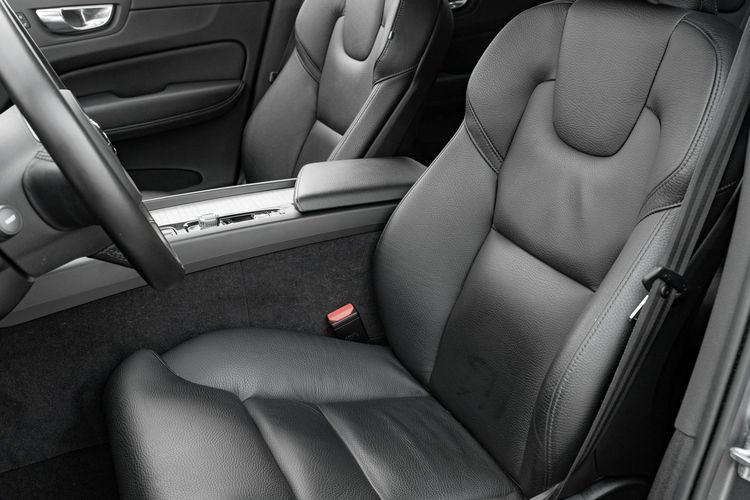 Volvo XC 60 EL9W822#B5 AWD Inscription Podgrz.f I szyba K.cofania Salon PL VAT 23 zdjęcie 14