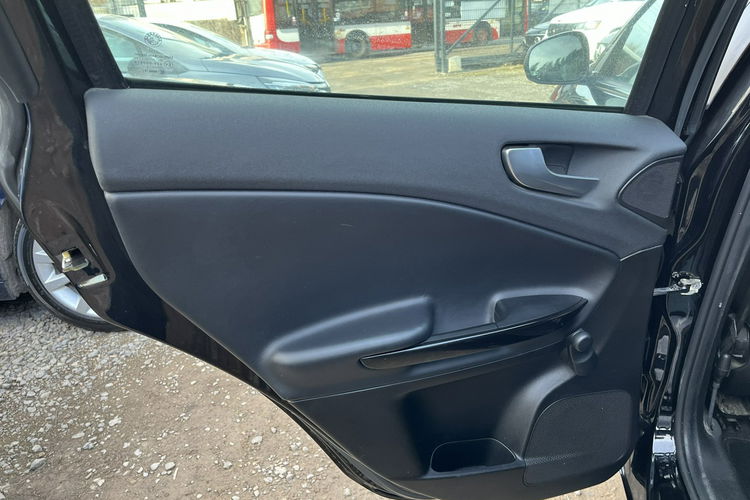 Alfa Romeo Giulietta 1.4 Automat Skóry Climatronic Ledy Grzane FOtele ALu Stan IDealny zdjęcie 26