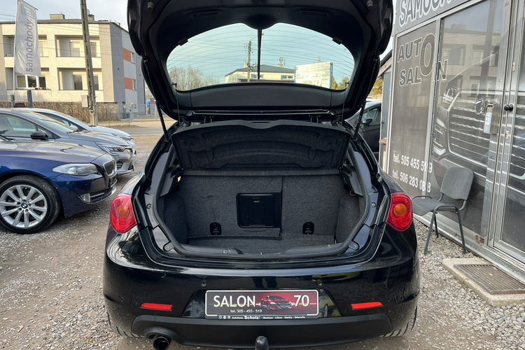 Alfa Romeo Giulietta 1.4 Automat Skóry Climatronic Ledy Grzane FOtele ALu Stan IDealny zdjęcie 27