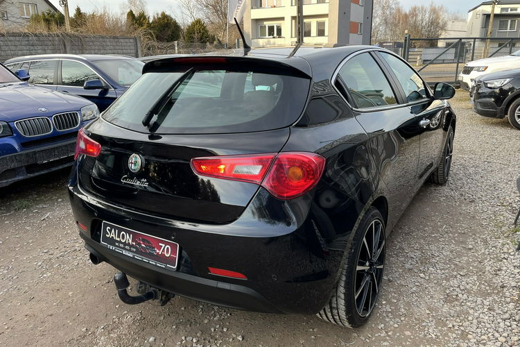 Alfa Romeo Giulietta 1.4 Automat Skóry Climatronic Ledy Grzane FOtele ALu Stan IDealny zdjęcie 8
