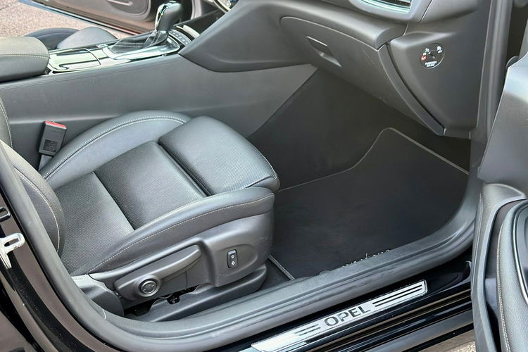 Opel Insignia OPC Dynamic zdjęcie 16