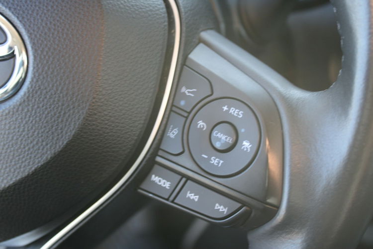 Toyota Corolla Comfort Kamera F-VAT SalonPL Gwarancja zdjęcie 15