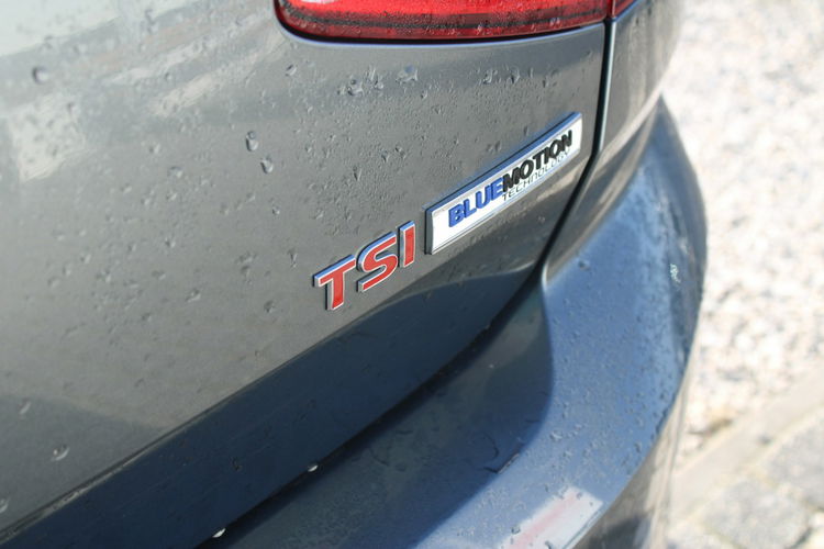 Volkswagen Passat Highline Navi F-vat Salon Polska Gwarancja zdjęcie 11